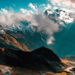 Winding Peaks – Mountain Landscape Wallpaper